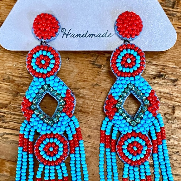 🌺🎉HP🎉🌺 NWT Deepa Gurnani Beaded Chandeliers - Picture 2 of 16